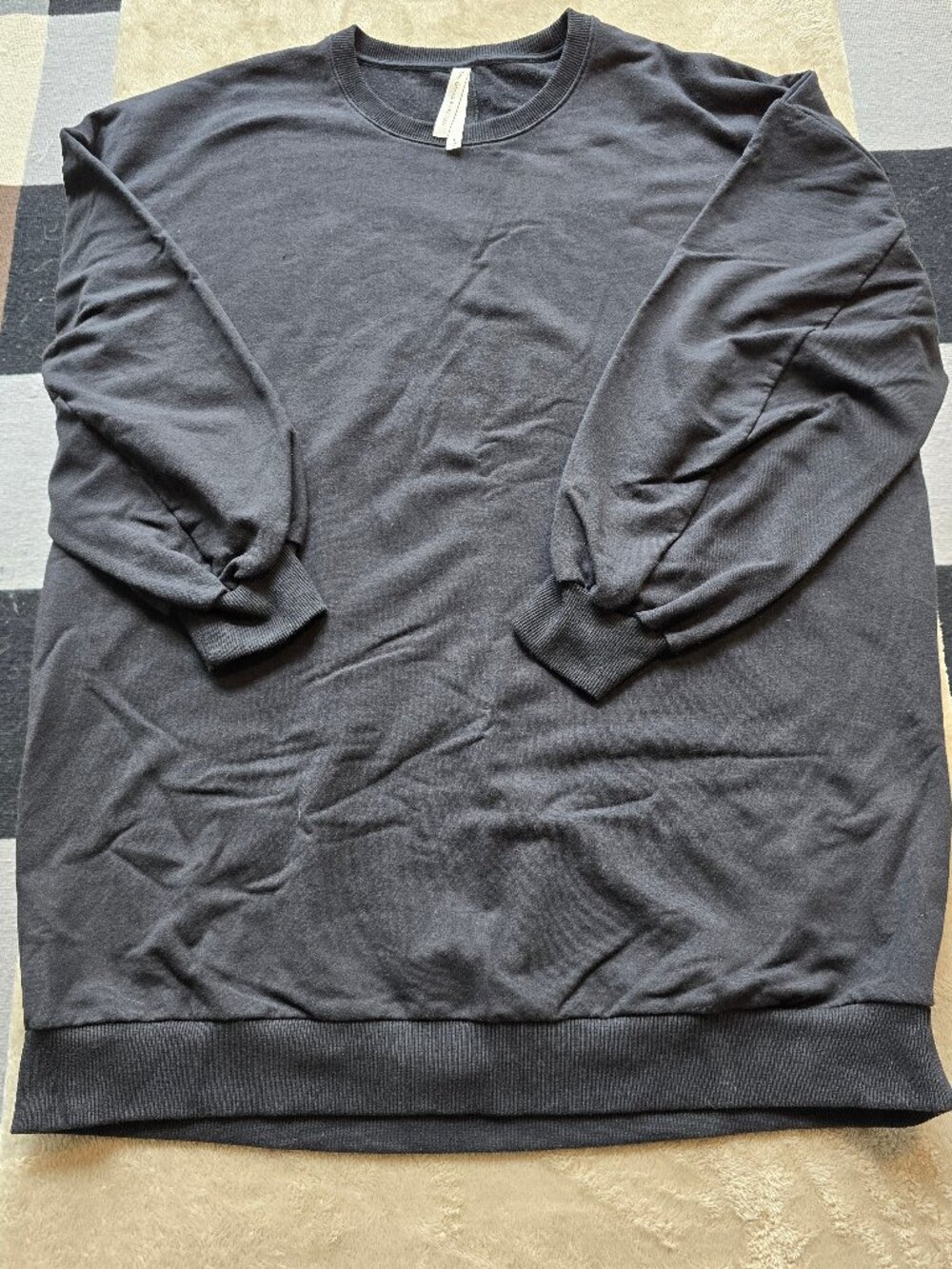 Aritzia The Group Babaton Black Crewneck Sweatshirt Women’s Oversized large